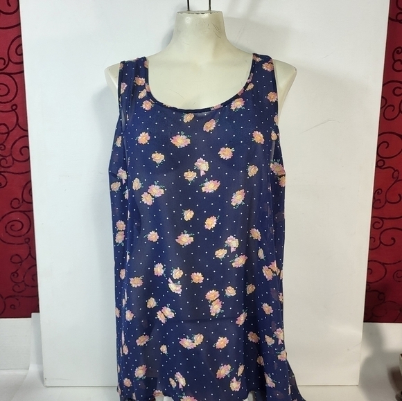 Torrid Floral Sheer High Low Blouse - Picture 7 of 7